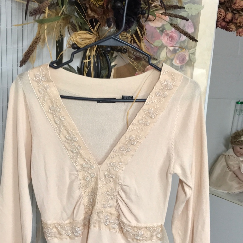 Ladies pale pink gorgeous blouse